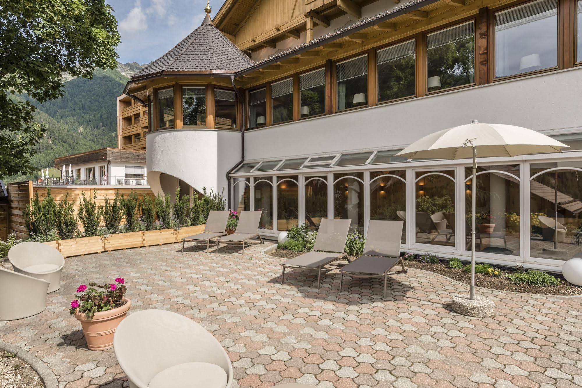 Bed & Breakfast Abis - Dolomites 리오디푸스테리아 외부 사진